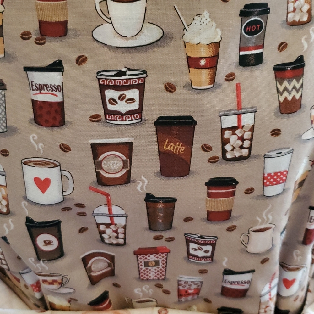 New Apron Cotton Coffee Cup Patterned Adult Sz